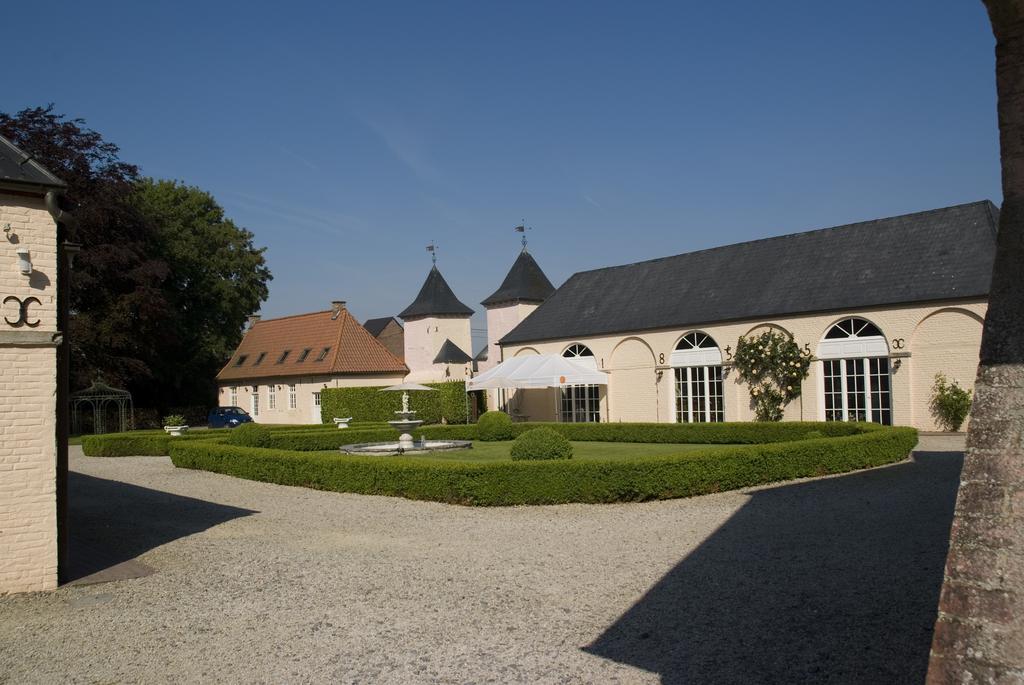 B&B Chateau Bagatelle Frasnes-lez-Anvaing Екстериор снимка