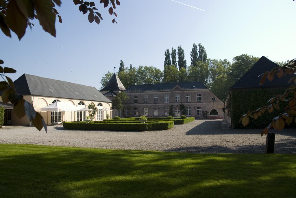 B&B Chateau Bagatelle Frasnes-lez-Anvaing Екстериор снимка